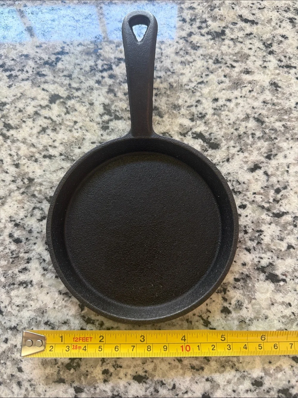 Black Cast Iron Cookie Skillet with Handle